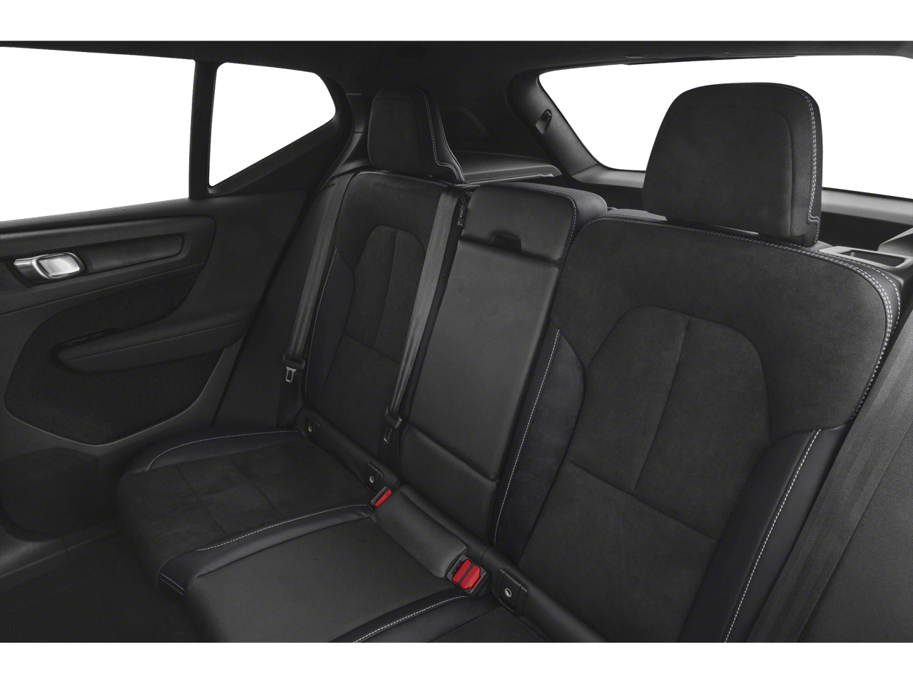 2022 Volvo XC40 R-Design