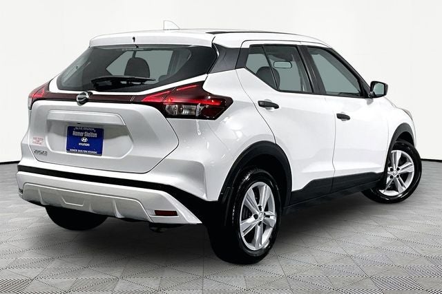 2021 Nissan Kicks S