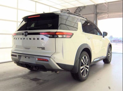 2023 Nissan Pathfinder Platinum