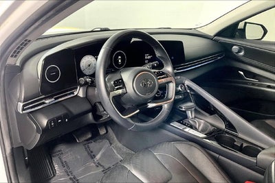 2022 Hyundai Elantra Limited