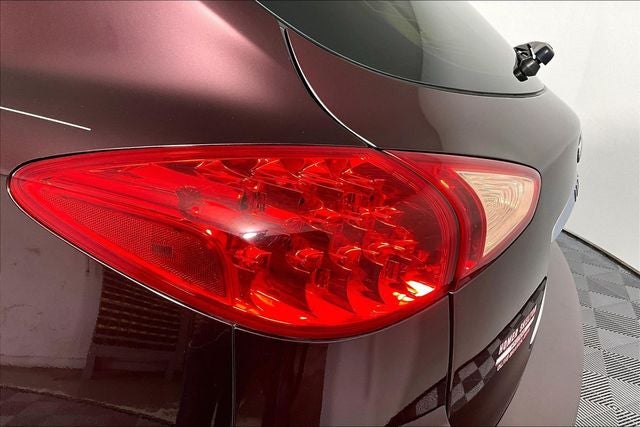 2016 INFINITI QX50 Base