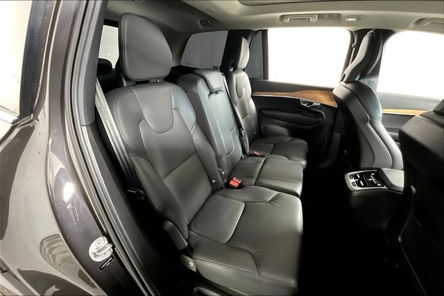 2024 Volvo XC90 B6 Plus Bright Theme