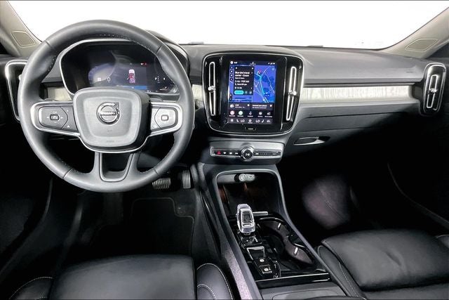 2023 Volvo XC40 Ultimate