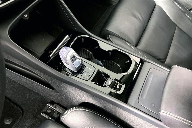 2023 Volvo XC40 Ultimate