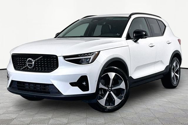 2023 Volvo XC40 Ultimate