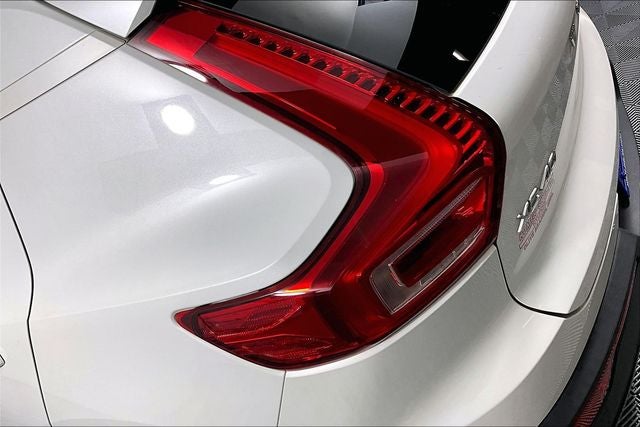 2023 Volvo XC40 Ultimate