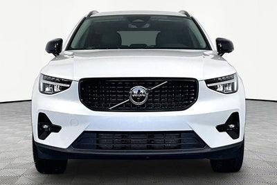 2023 Volvo XC40 Ultimate
