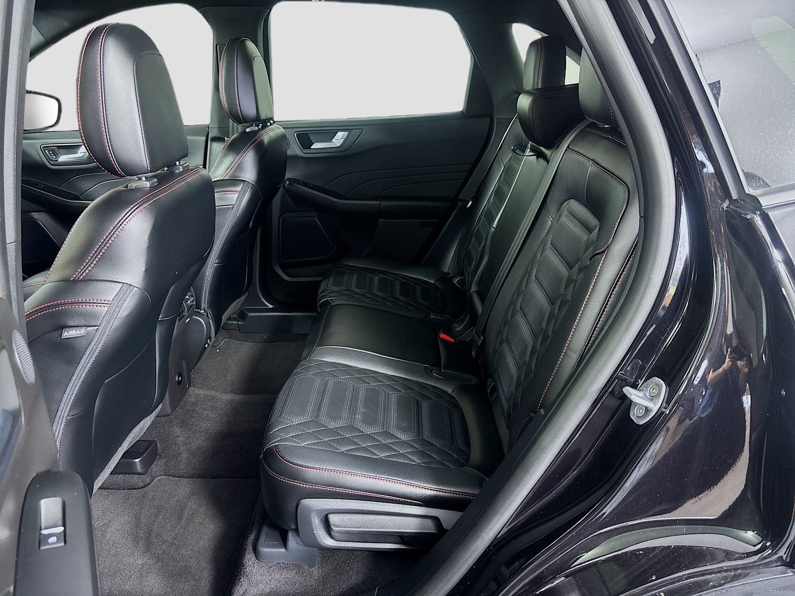 2024 Ford Escape ST-Line Elite