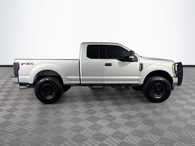 2017 Ford F-250SD XLT