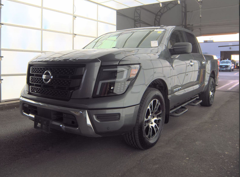 2021 Nissan Titan SV