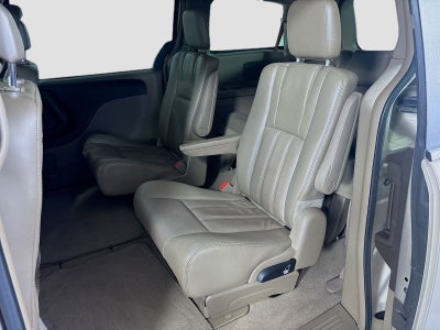 2012 Chrysler Town & Country Touring