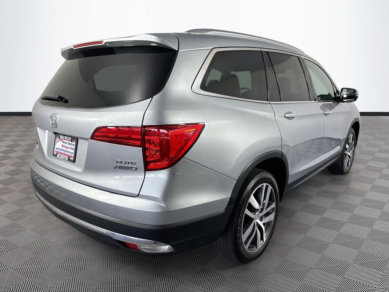 2018 Honda Pilot Elite