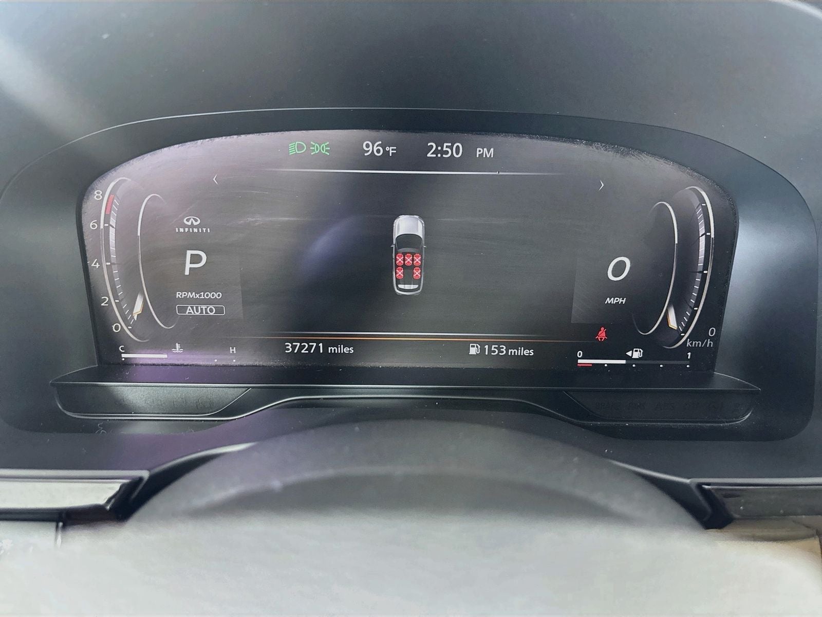 2023 INFINITI QX60 LUXE