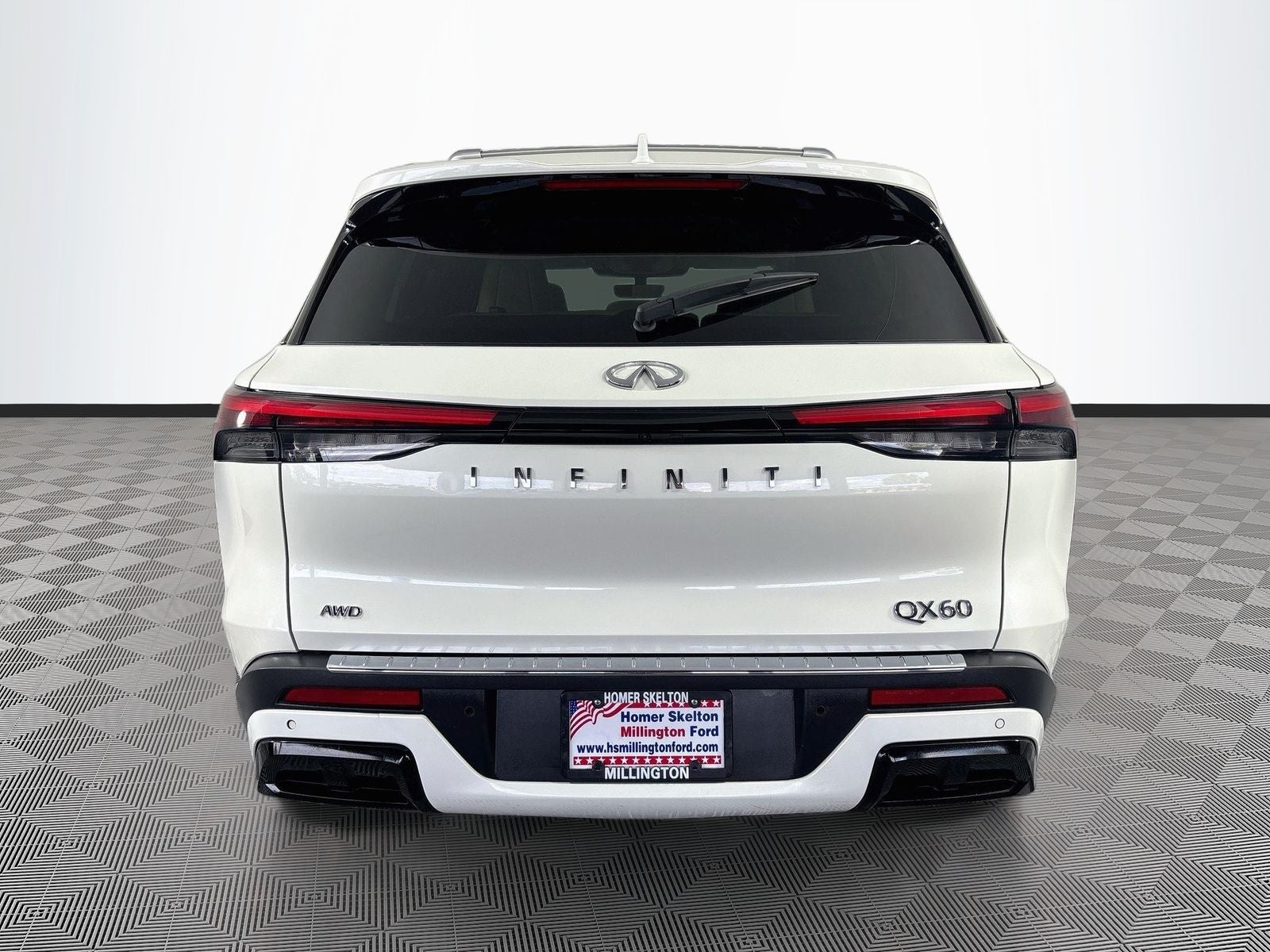2023 INFINITI QX60 LUXE