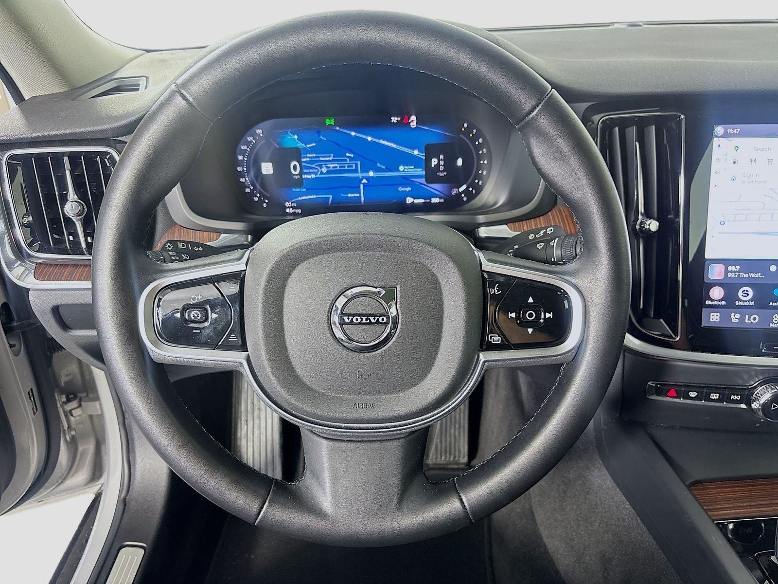 2025 Volvo V60 Cross Country B5 Plus