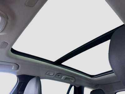 2025 Volvo V60 Cross Country B5 Plus