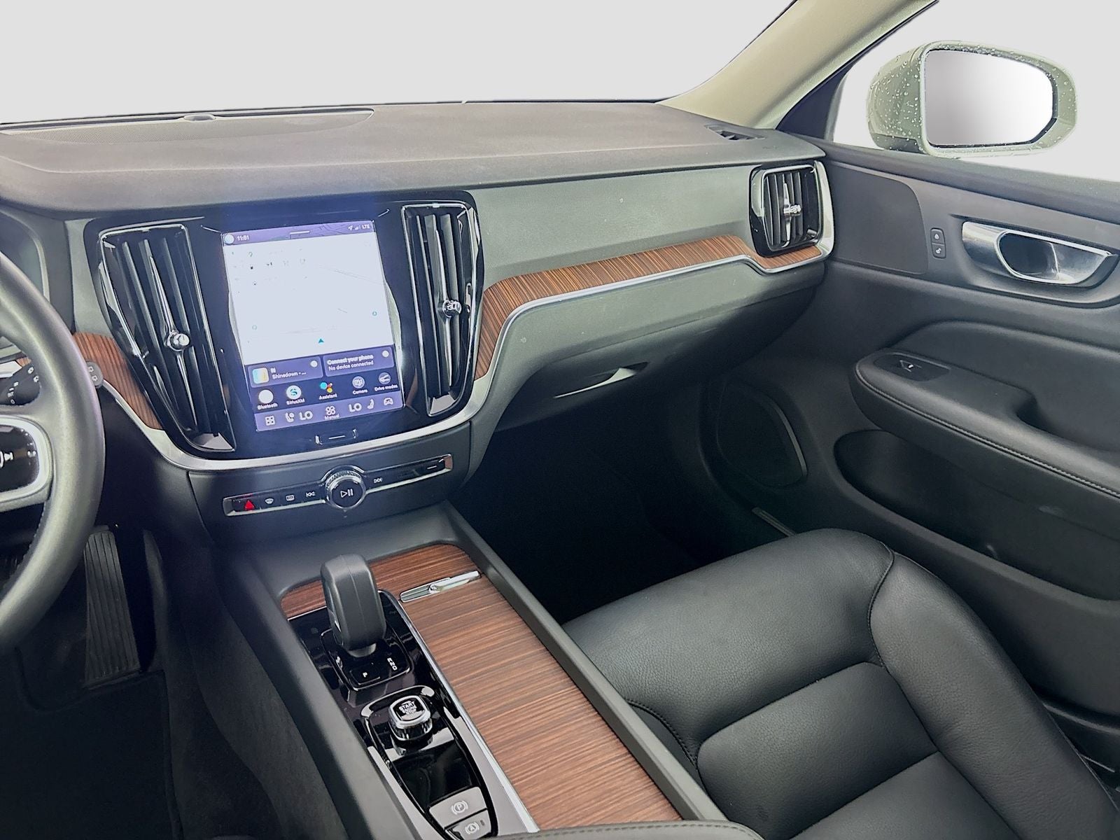 2025 Volvo V60 Cross Country B5 Plus