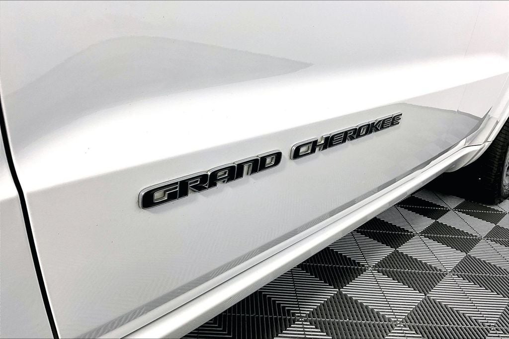 2020 Jeep Grand Cherokee Overland