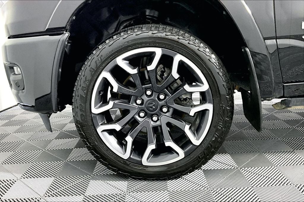 2025 RAM 1500 Limited