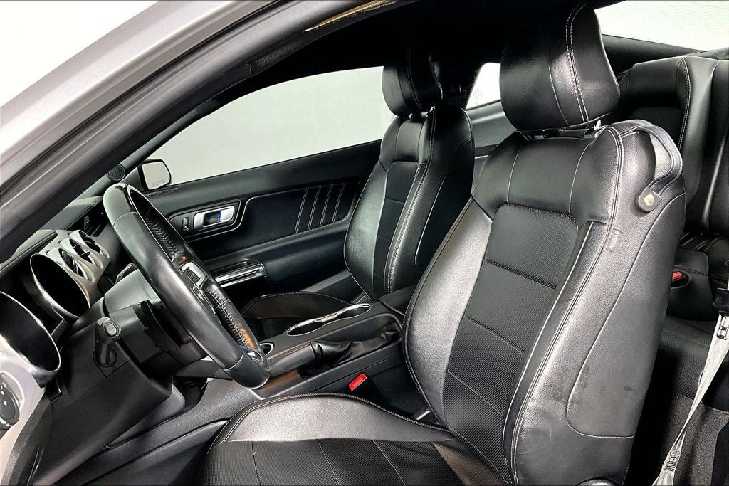 2021 Ford Mustang EcoBoost Premium