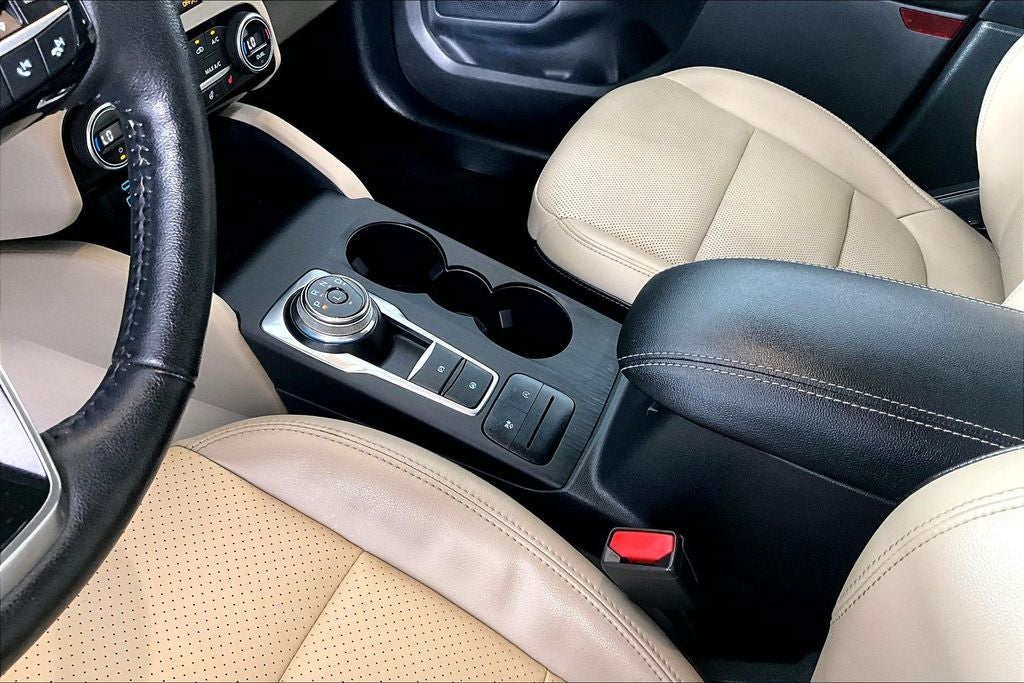 2021 Ford Escape SEL