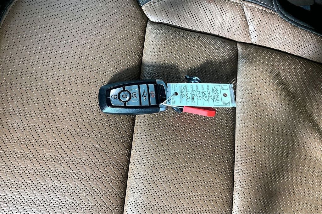 2025 Ford F-450SD King Ranch DRW