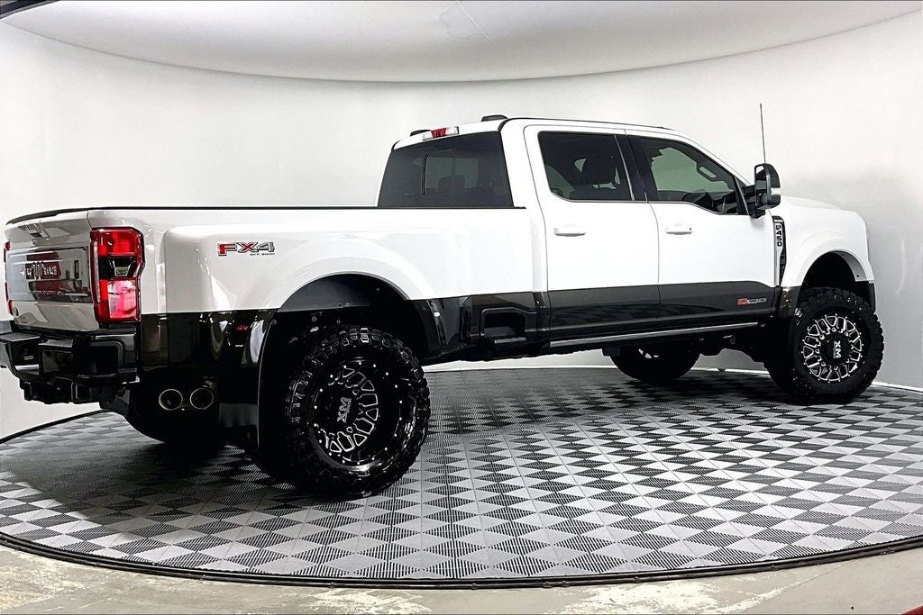 2025 Ford F-450SD King Ranch DRW