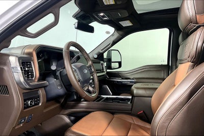 2025 Ford F-450SD King Ranch DRW