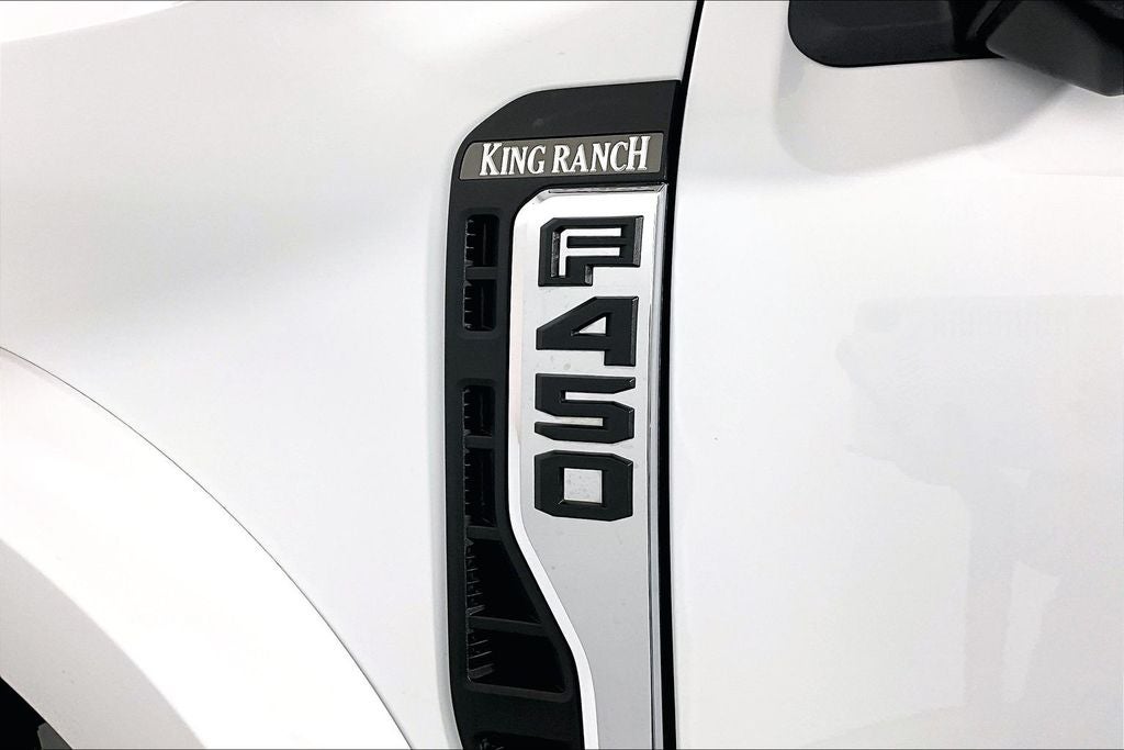 2025 Ford F-450SD King Ranch DRW