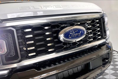 2025 Ford F-450SD King Ranch DRW