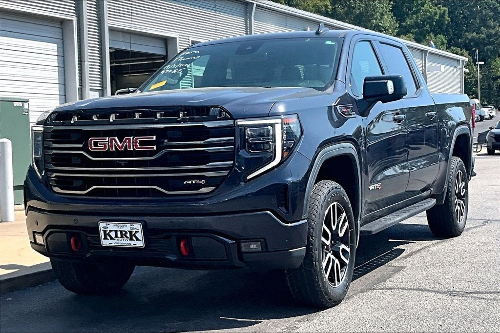 2022 GMC Sierra 1500 AT4