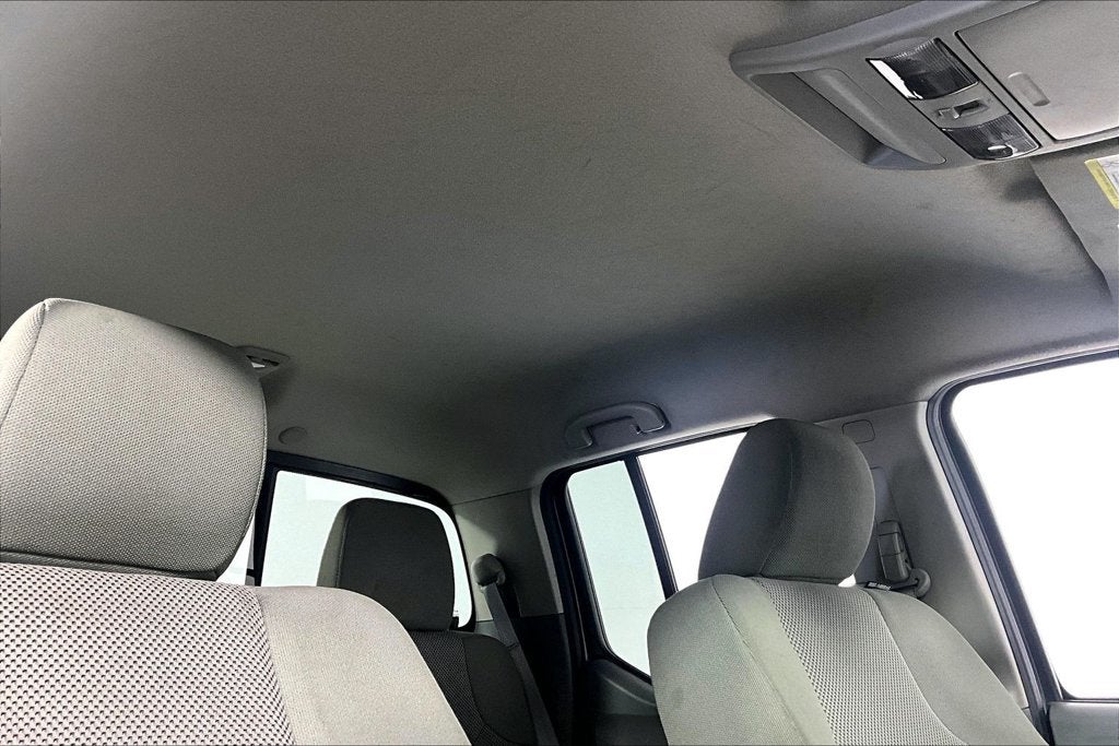 2021 Nissan Frontier SV