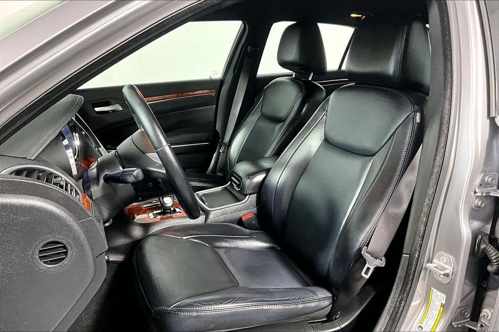 2014 Chrysler 300 Base