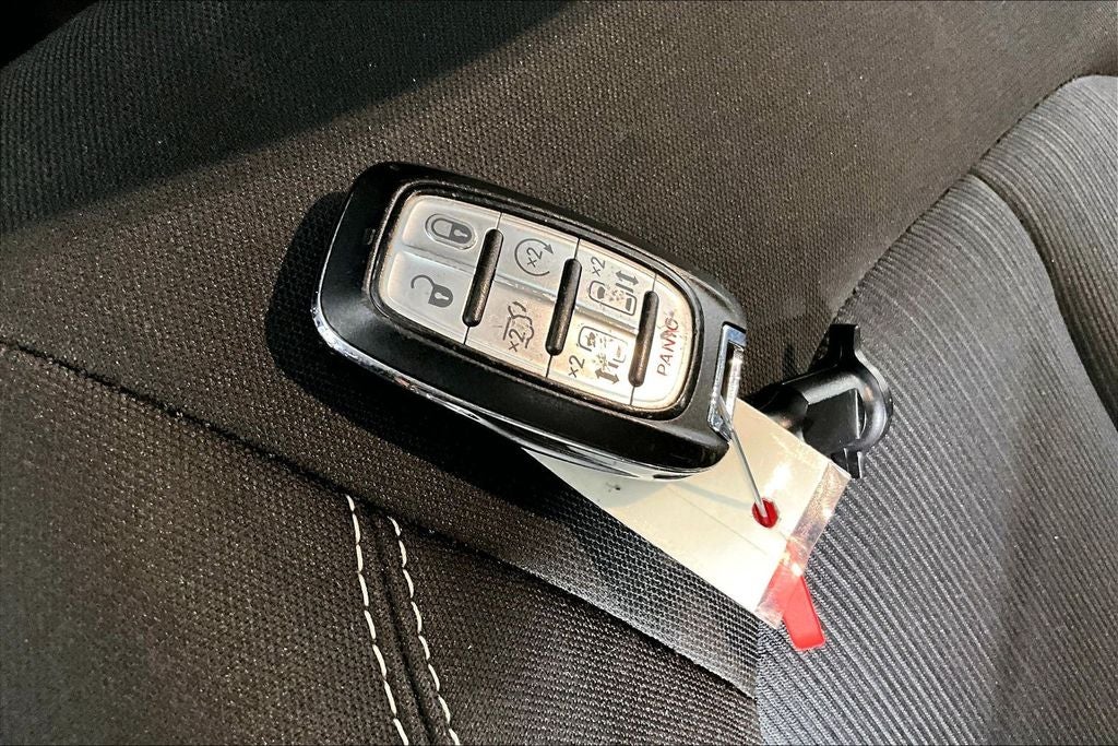 2020 Chrysler Pacifica Touring