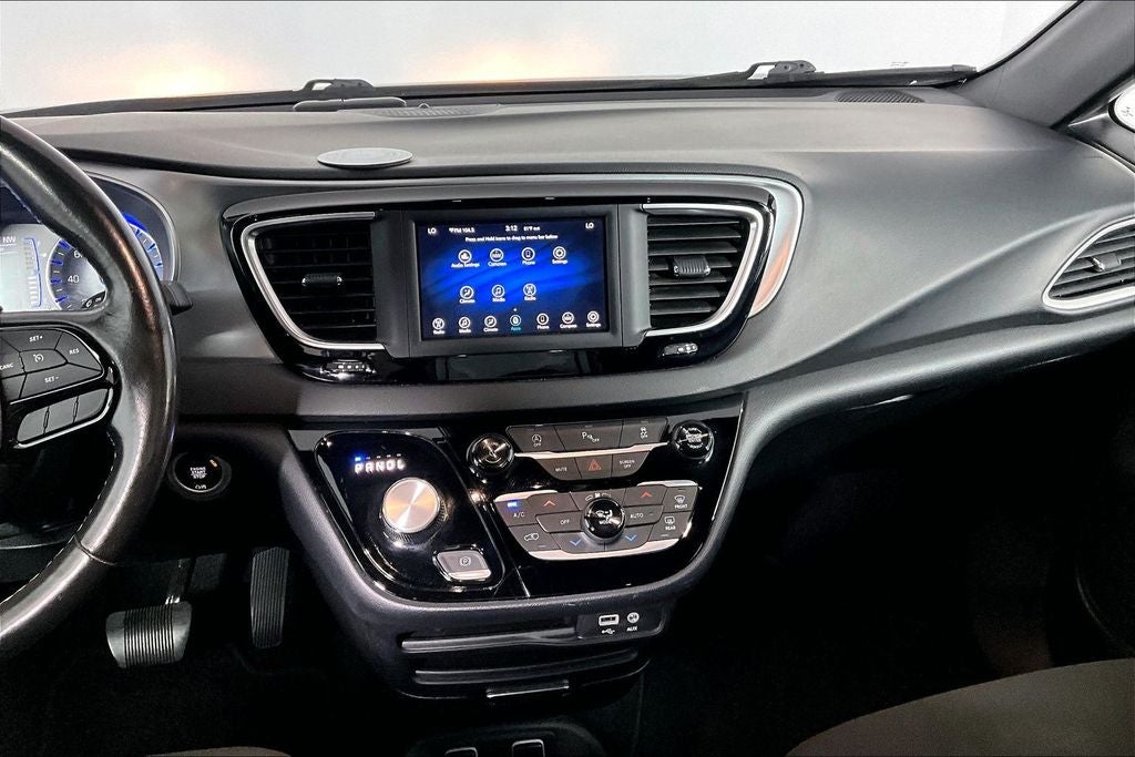 2020 Chrysler Pacifica Touring