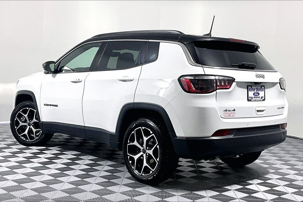 2025 Jeep Compass Limited - Photo 11