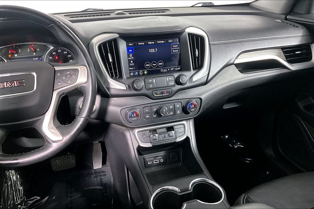 2023 GMC Terrain SLT