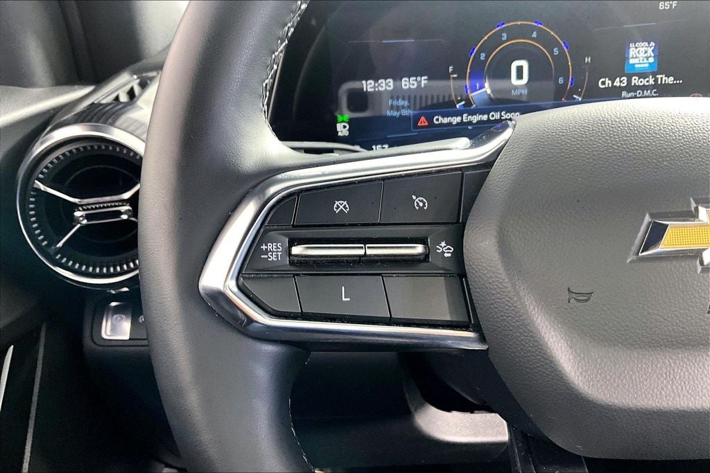 2025 Chevrolet Equinox LT - Photo 17