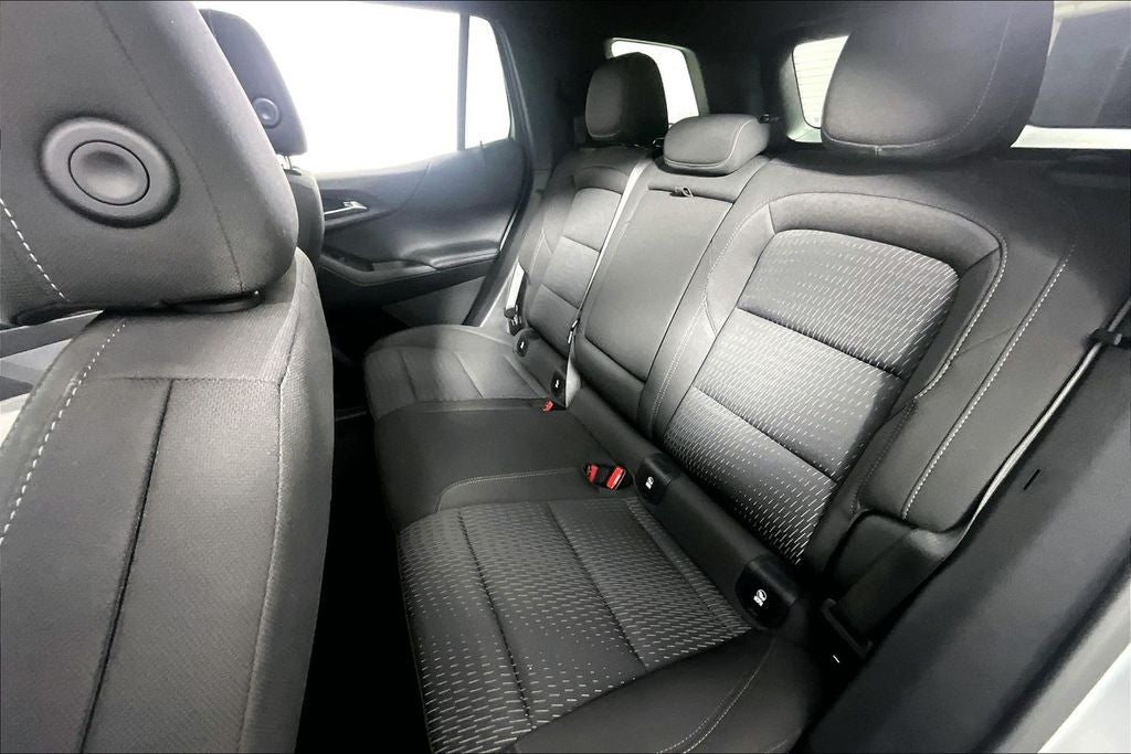 2025 Chevrolet Equinox LT - Photo 24