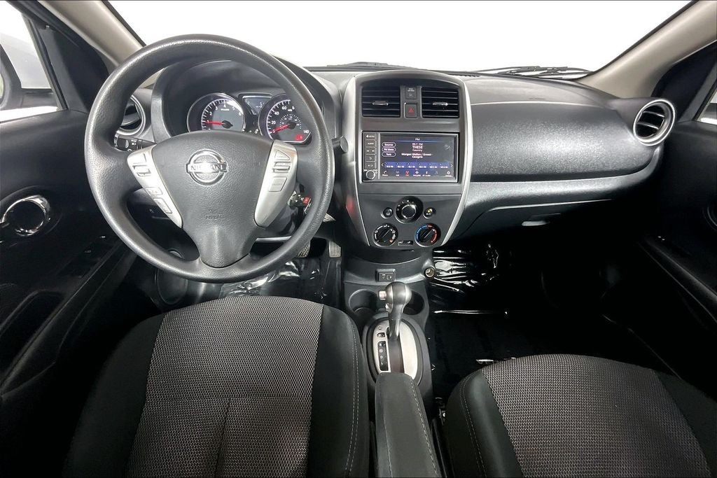 2019 Nissan Versa Sedan SV - Photo 15