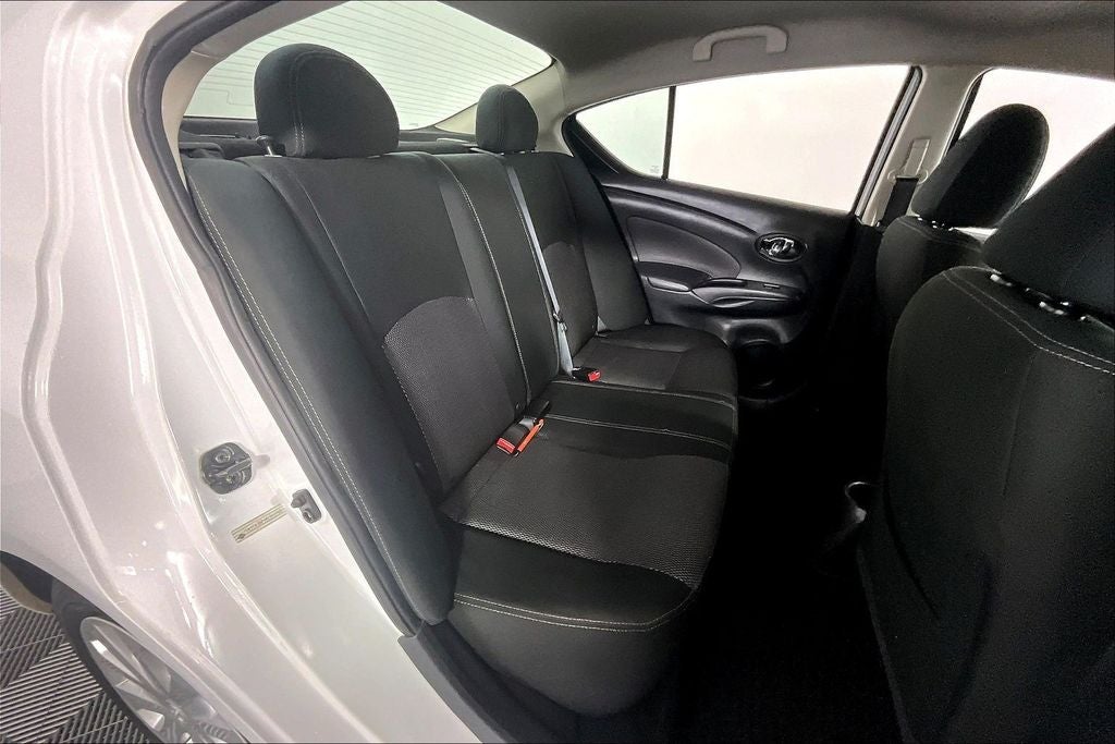 2019 Nissan Versa Sedan SV - Photo 26