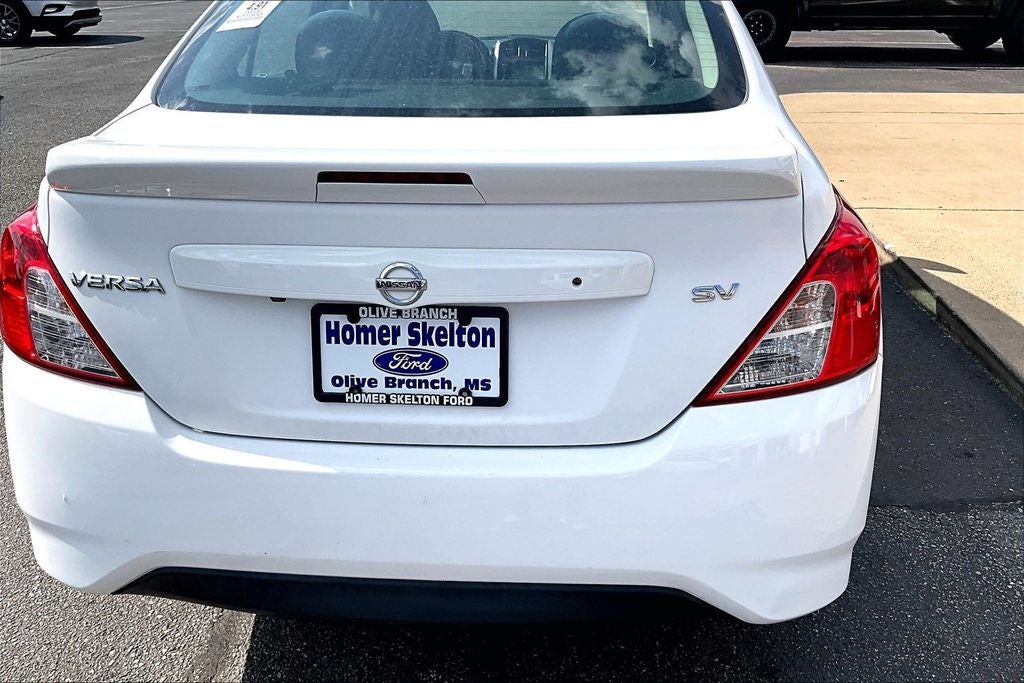 2019 Nissan Versa 1.6 SV
