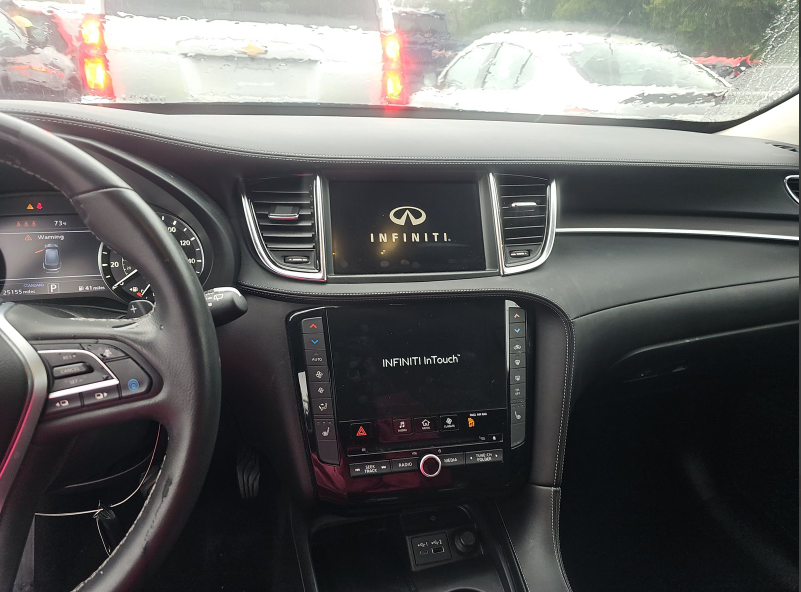 2023 INFINITI QX50 LUXE