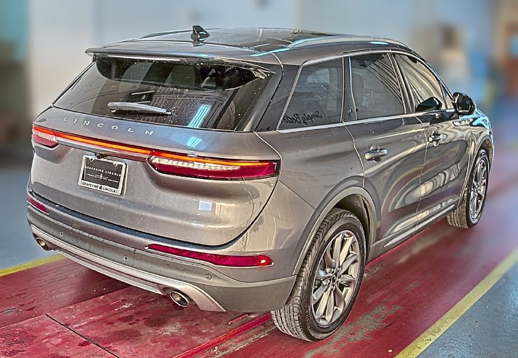 2022 Lincoln Corsair Standard