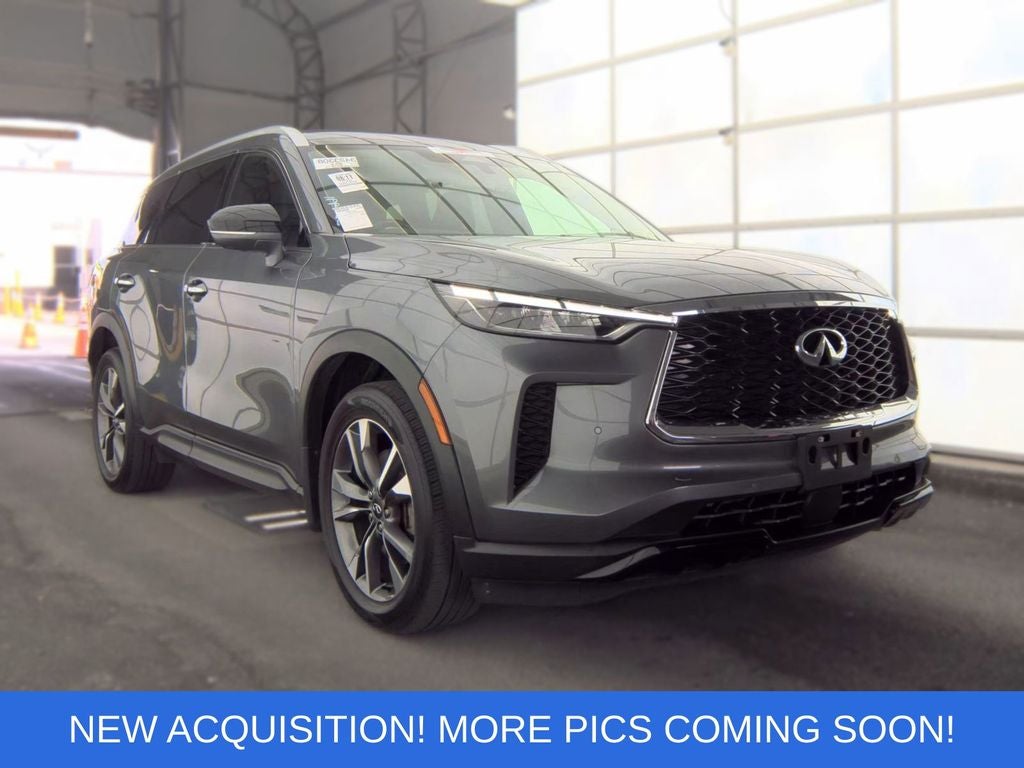2023 INFINITI QX60 LUXE
