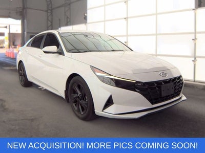 2022 Hyundai Elantra SEL