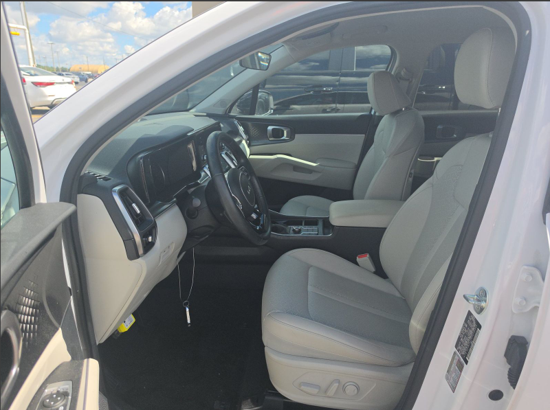 2023 Kia Sorento S