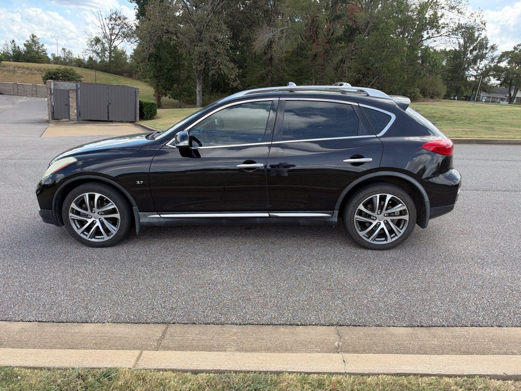 2017 INFINITI QX50 Base