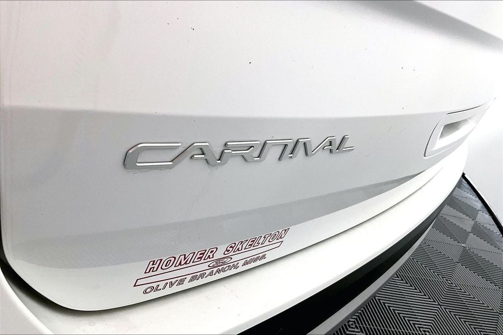 2023 Kia Carnival LX Seat Package