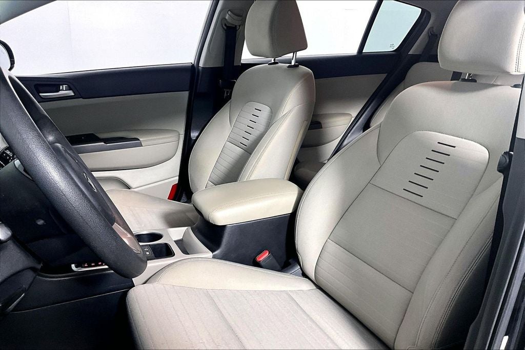 2020 Kia Sportage LX - Photo 23